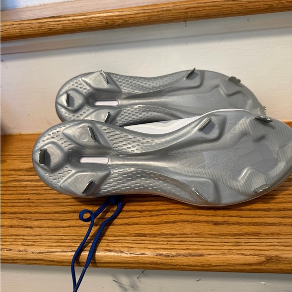 Adidas White & Royal Blue Athletic Cleats baseball/softball - Picture 5 of 6